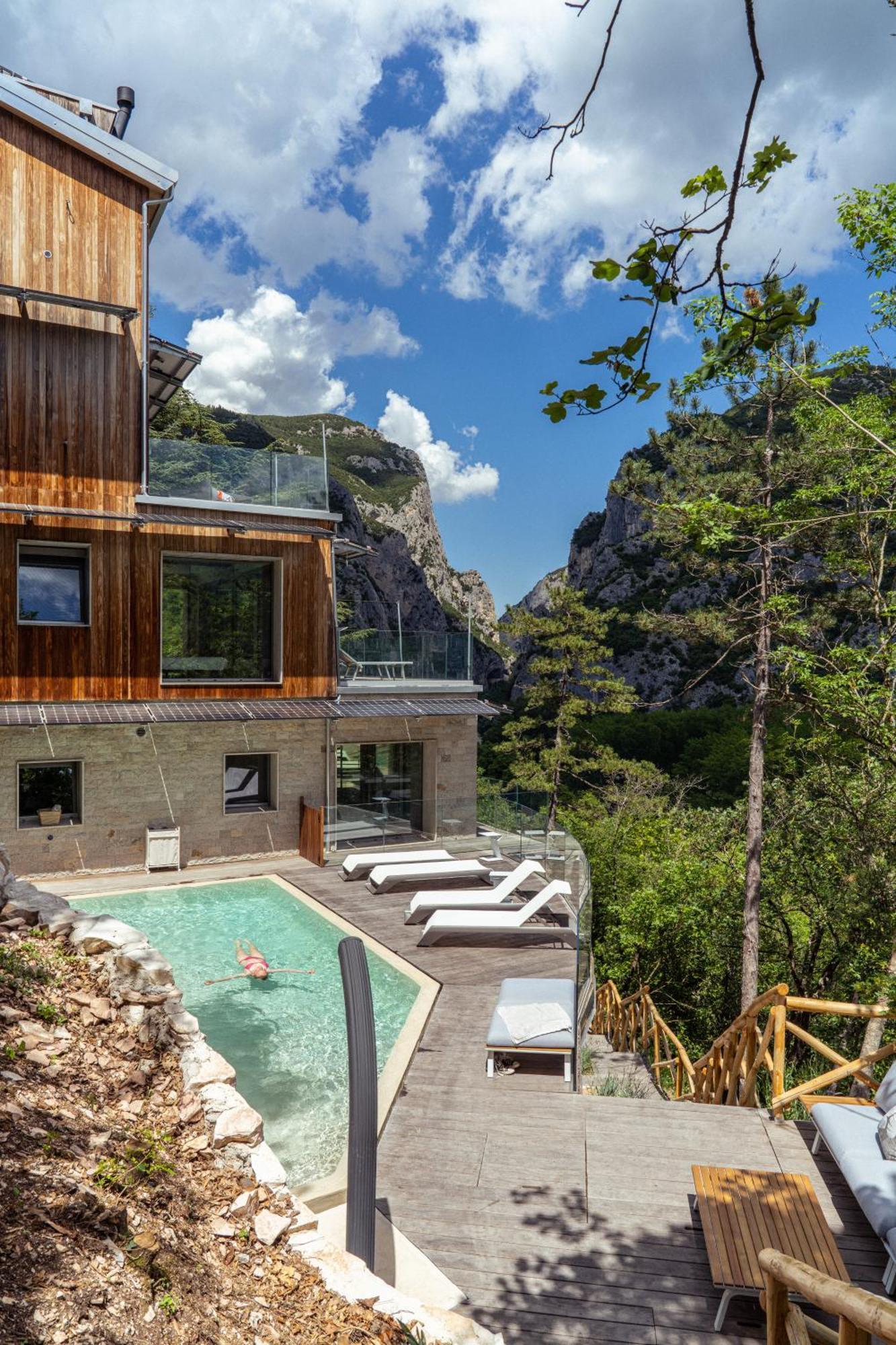 La Forestale Luxury Ecolodge Piano Terra- Appt Акуаланя Екстериор снимка