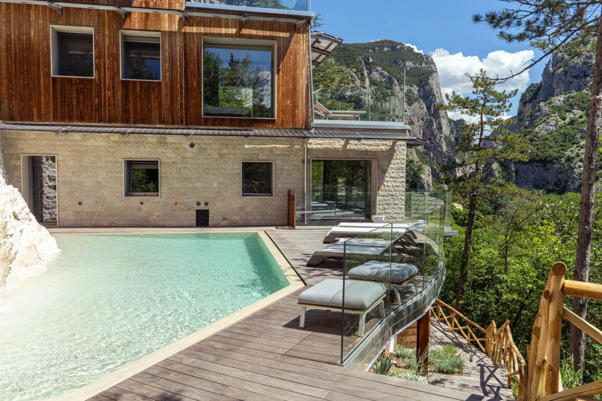 La Forestale Luxury Ecolodge Piano Terra- Appt Акуаланя Екстериор снимка